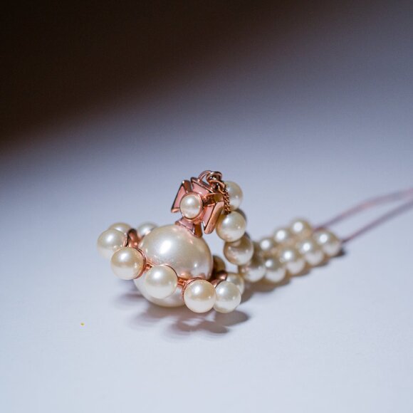 Vivienne Westwood Long Orb Pearl Necklace - Picture 1 of 7